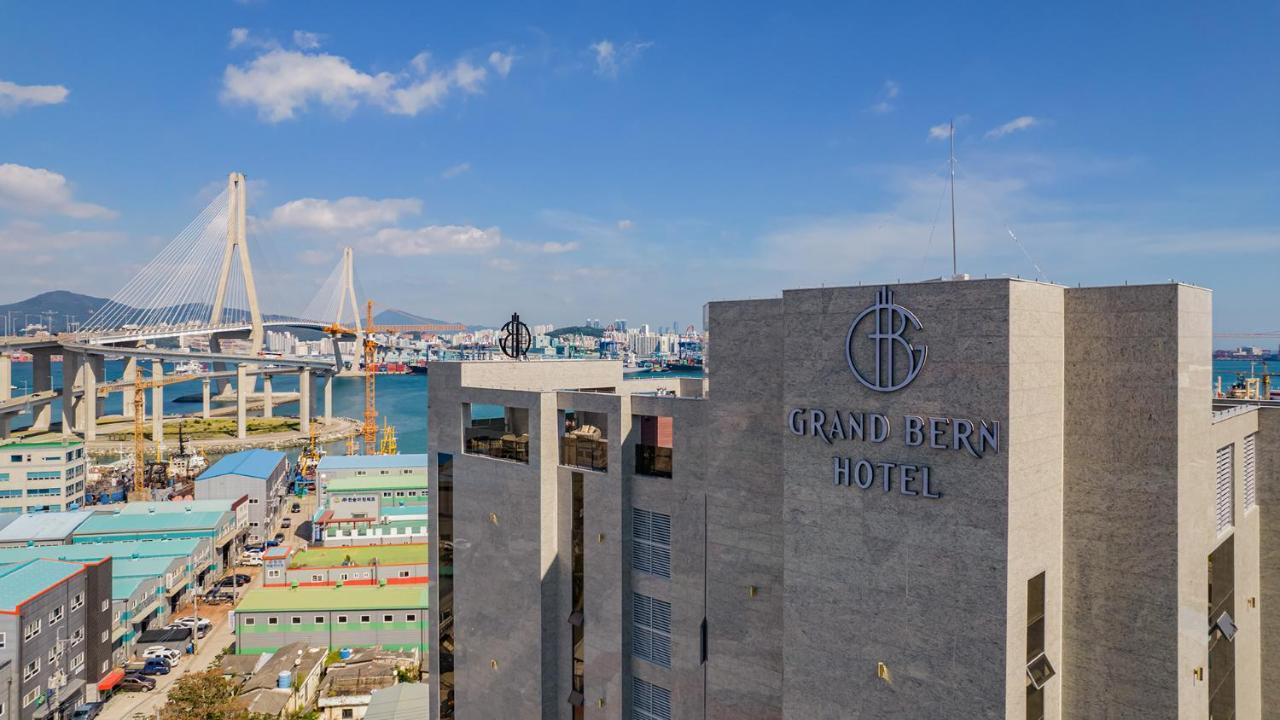 Yeongdo Grandbern Hotel Пусан Екстериор снимка