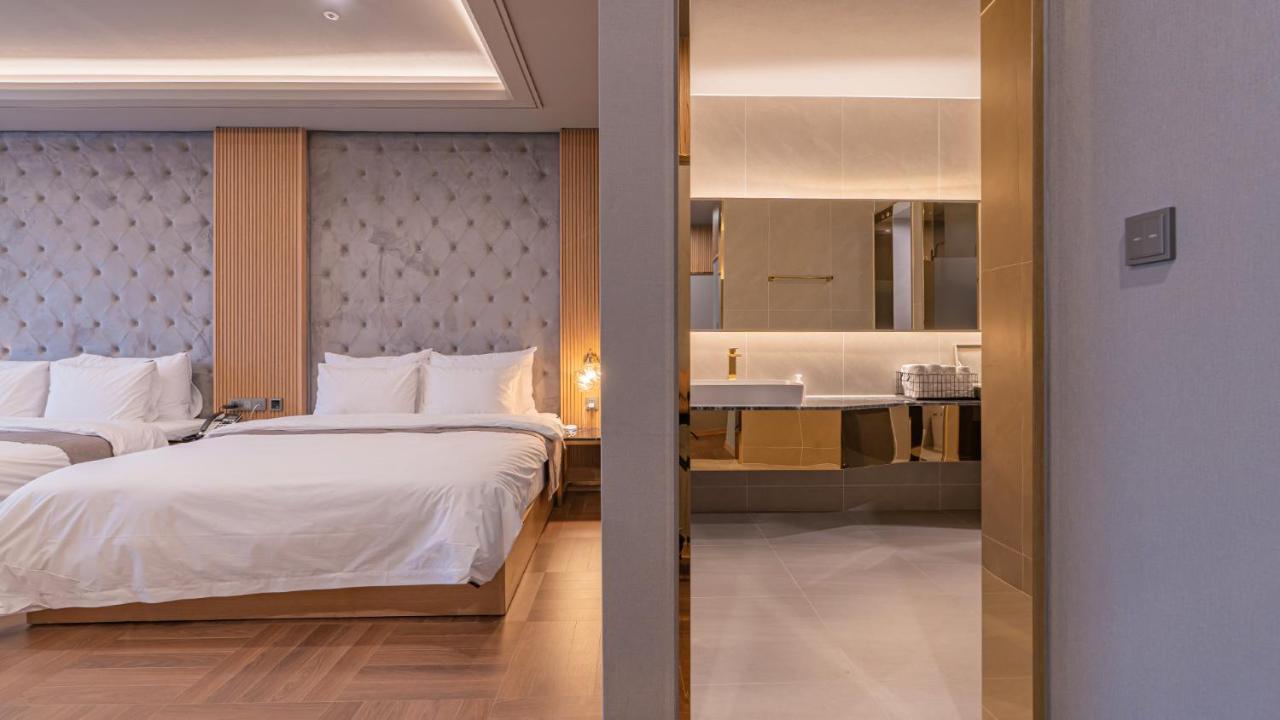 Yeongdo Grandbern Hotel Пусан Екстериор снимка