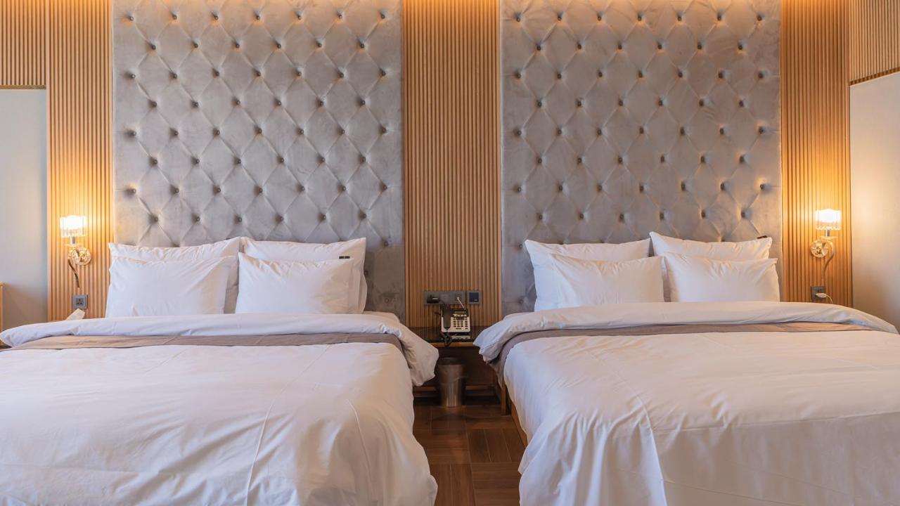 Yeongdo Grandbern Hotel Пусан Екстериор снимка