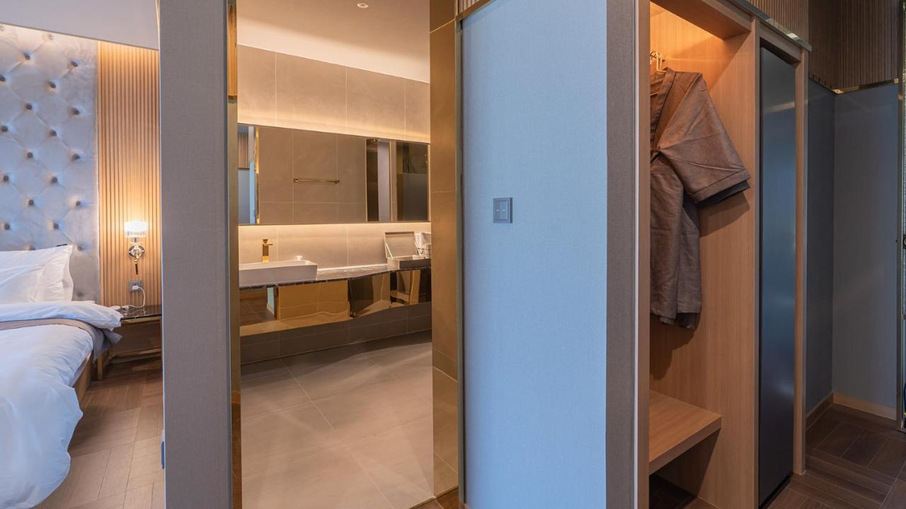 Yeongdo Grandbern Hotel Пусан Екстериор снимка